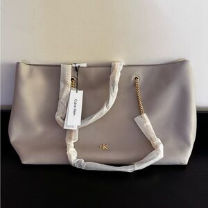 Calvin Klein Pebbled Leather Tote Bag – Nude/Beige with Gold Chain Straps